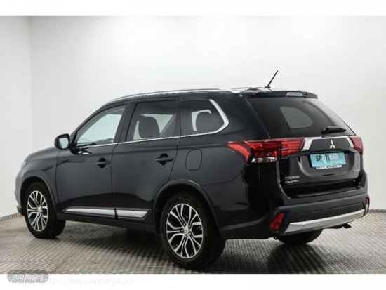 Mitsubishi Outlander 200 MPI Motion 2WD CVT 110 kW (150 CV) de 2016 con 126.229 Km por 16.900 EUR. e