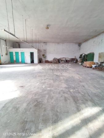 SE VENDE LOCAL EN LA ZONA DE LAS HORCAS EN NOVELDA (ALICANTE) - ALICANTE