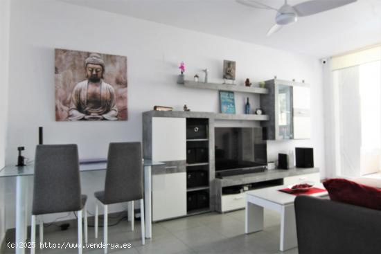 APARTAMENTO EN VENTA DE  2 DORMITORIOS EN LA CALA DE VILLAJOYOSA - ALICANTE