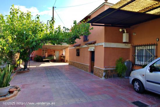  CHALET EN VENTA EN PEÑA DE LAS ÁGUILAS. - ALICANTE 