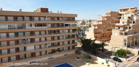  PUNTA PRIMA ATICO ORIENTACION SUR 2 HABS PISCINA COMUNITARIA,PARKING 159.900€ - ALICANTE 