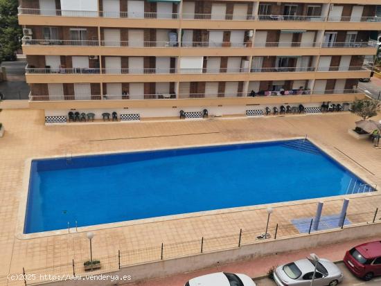 PUNTA PRIMA ATICO ORIENTACION SUR 2 HABS PISCINA COMUNITARIA,PARKING 159.900€ - ALICANTE