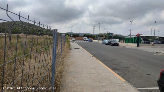  SOLAR PARA CONSTRUIR CERCA DE LA PLAYA - TARRAGONA 