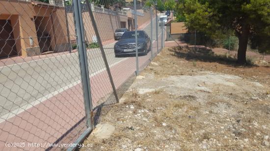 Terreno urbano en venta en Roda de Barà - TARRAGONA