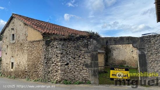  Se vende gran propiedad en Colombres: casa con corralada, cuadra y terreno - ASTURIAS 