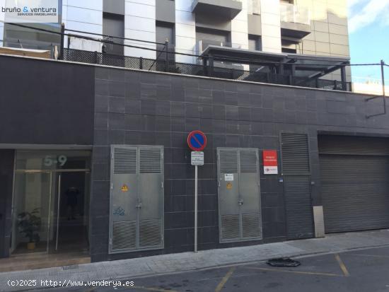 EN VENTA PLAZA DE PARKING Y TRASTERO EN EL VENDRELL - ZONA CARREFOUR - TARRAGONA