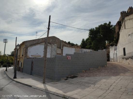 SOLAR EN EL CASCO HISTÓRICO - ALBACETE