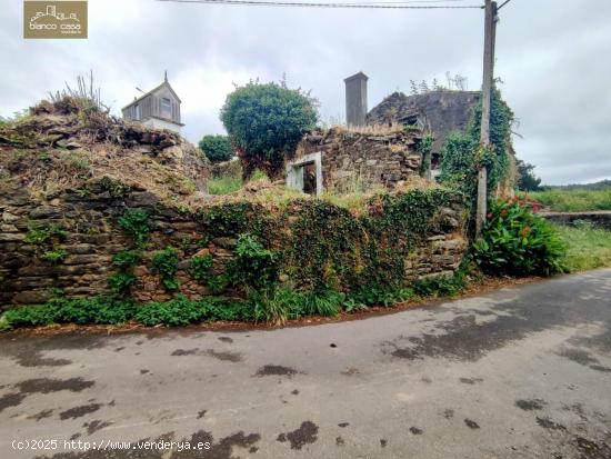 Reforma esta casa con terreno en Verdes (Coristanco) - A CORUÑA