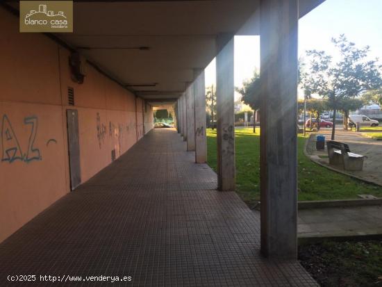 Local comercial de 280m2 segregables, muy céntrico, en alquiler en A Laracha - A CORUÑA