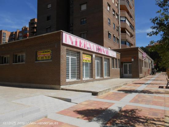 TEGEISA vende Local Comercial  de 650 m2 en Tres Cantos, Madrid. - MADRID