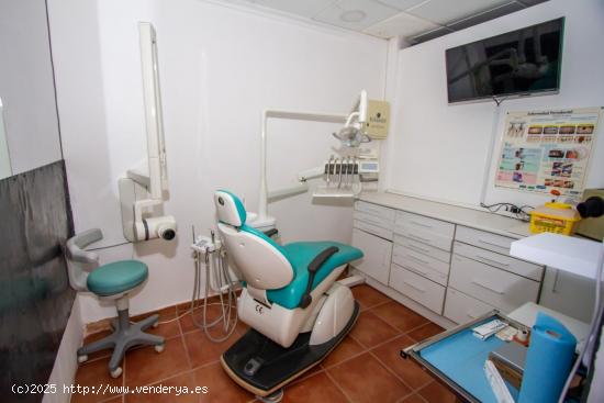 Clínica dental en traspaso o venta - ALICANTE