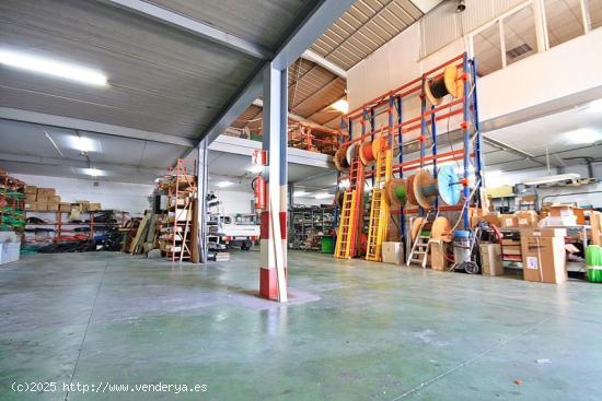 Se vende nave en polígono industrial de Arinaga - LAS PALMAS