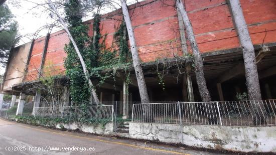 Terreno con construcción en la Replimala, Villalonga. - VALENCIA