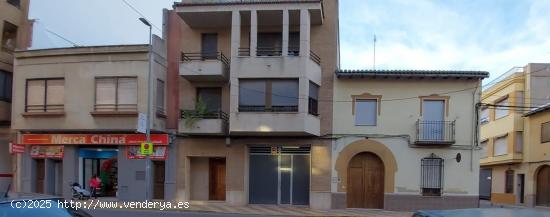 GRAN LOCAL COMERCIAL DE 250 METROS EN ALBERIC FRENTE A CONSUM - VALENCIA