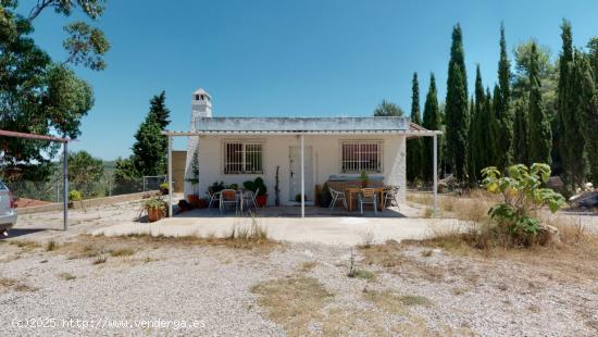 BONITO CHALET EN ZONA LA SOROIXA , MONSERRAT - VALENCIA