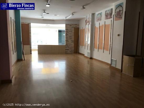 SE VENDE LOCAL CENTRICO Y COMERCIAL - LEON