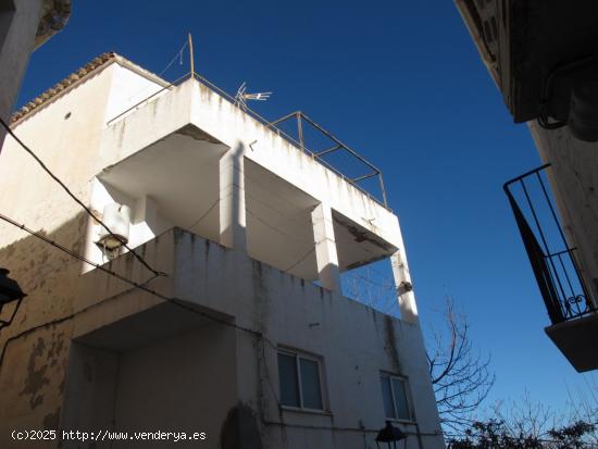 CASA DE PUEBLO SERON,4 DORMITORIOS,2 BAÑO,TERRAZA - ALMERIA