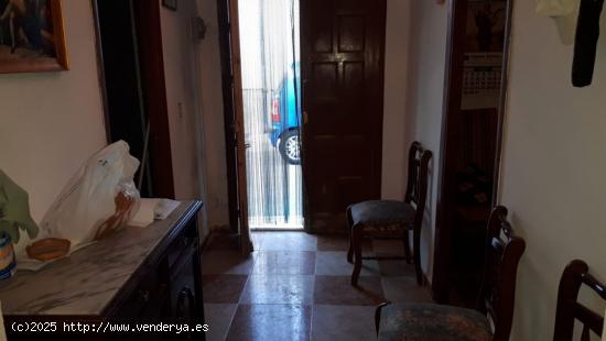 VENTA EN OLULA DEL RÍO ( ALMERÍA) DE CASA DE UNA PLANTA CON DOS HABITACIONES Y GRAN TERRAZA. - ALM