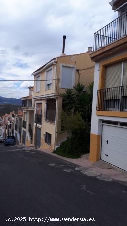 OPORTUNIDAD, TRIPLEX EN MACAEL. ALMERIA. - ALMERIA