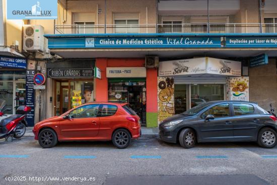 SE VENDE PEQUEÑO LOCAL, BARATO Y MUY CÉNTRICO JUNTO RECOGIDAS, IDEAL INVERSORES - GRANADA