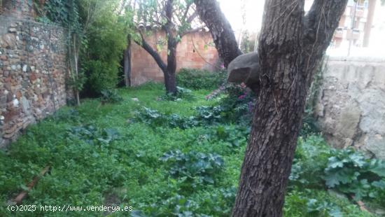  TERRENO CÉNTRICO EN VENTA! - BARCELONA 