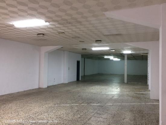 SE VENDE LOCAL COMERCIAL ZONA ALTA - LEON