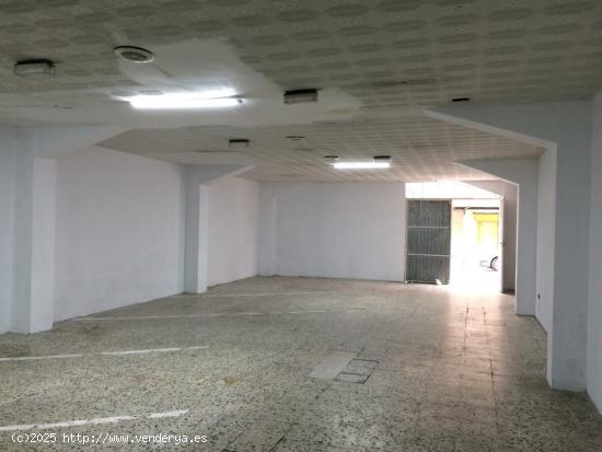 SE VENDE LOCAL COMERCIAL ZONA ALTA - LEON