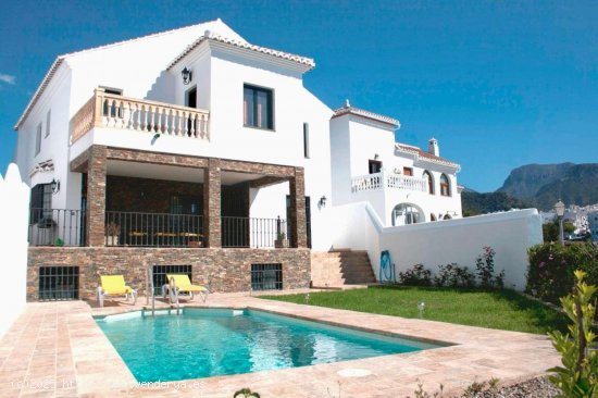  Villa en venta en Frigiliana (Málaga) 