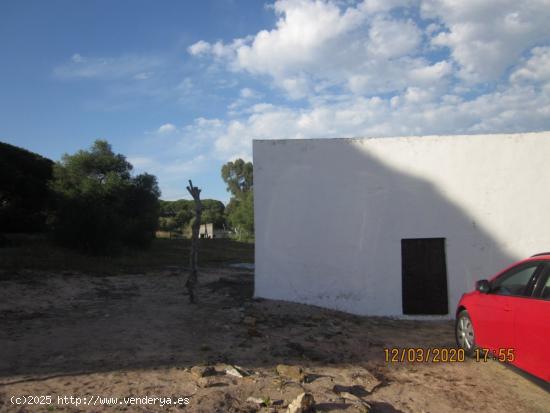 ESTUPENDA CASA EN TERRENO PRÓXIMA A VEJER DE LA FRONTERA - CADIZ