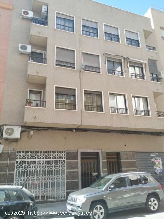 LOCAL COMERCIAL DE 147 m2 - ALICANTE