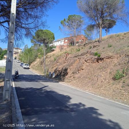 PARCELA EN CASTELLVÍ DE ROSANES - BARCELONA