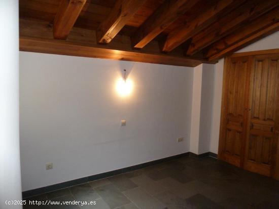 Vive en un precioso Duplex en pleno Centro de Segovia - SEGOVIA