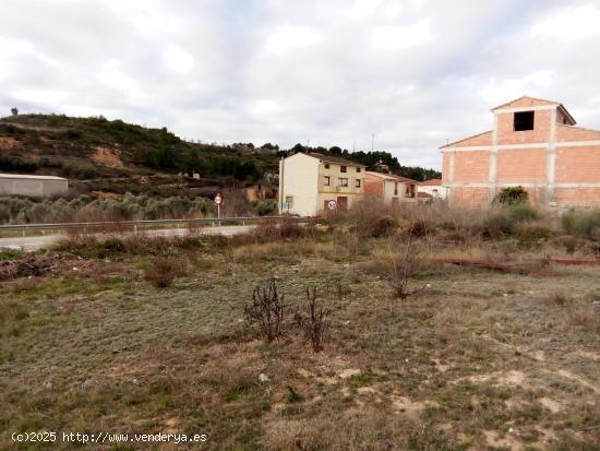 Parcela urbanizable de 1025 m2 con orientación sur en zona tranquila - TERUEL