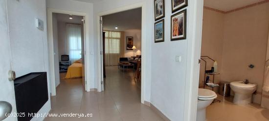 APARTAMENTO EN VENTA (COSTA BALLENA) - CADIZ