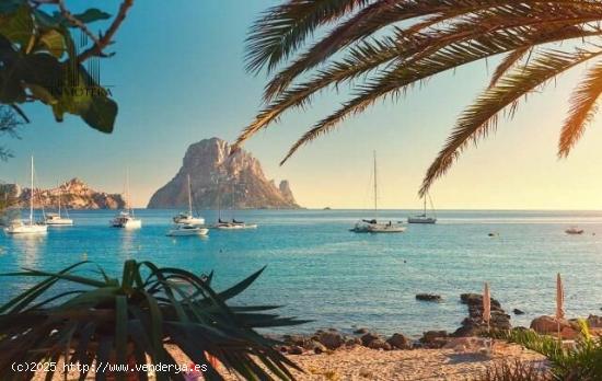 REF: CBD 001 GRUPO INMOTEKA INMOBILIARIA VENDE HOTEL EN IBIZA (ISLAS BALEARES) - BALEARES