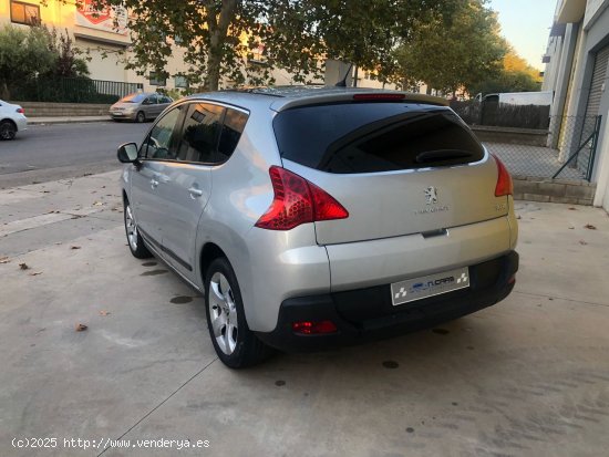 Peugeot 3008 3008 1.6i vti - Reus