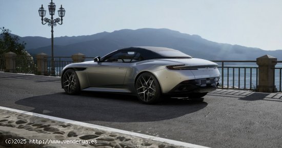 Aston martin DB12 Volante - Majadahonda