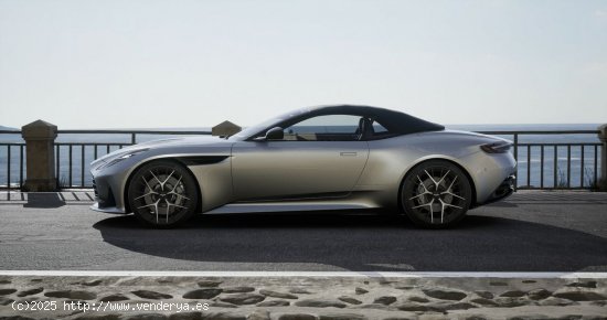 Aston martin DB12 Volante - Majadahonda