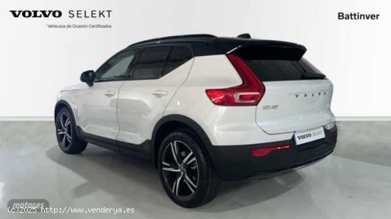  Volvo XC40 1.5 T4 RECHARGE R-DESIGN EXP DCT 211 5P de 2021 con 87.100 Km por 33.900 EUR. en Madrid 