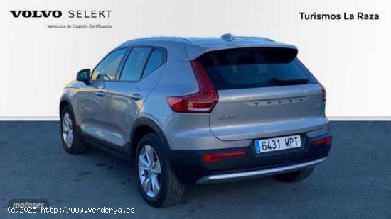 Volvo XC40 TODOTERRENO 1.5 T2 CORE AUTOMATICO 129CV 5P de 2024 con 17.274 Km por 32.500 EUR. en Sevi