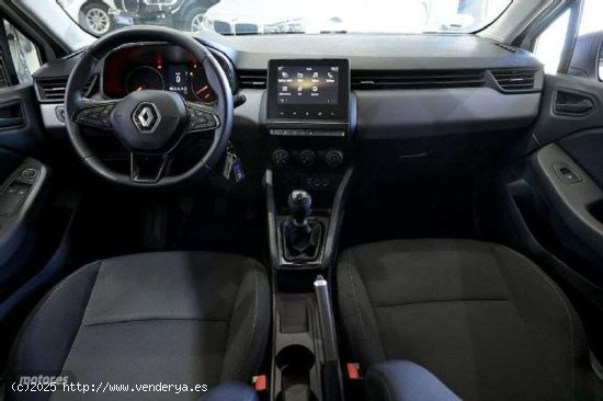 Renault Clio Tce Business 67kw de 2021 con 83.747 Km por 13.490 EUR. en Madrid