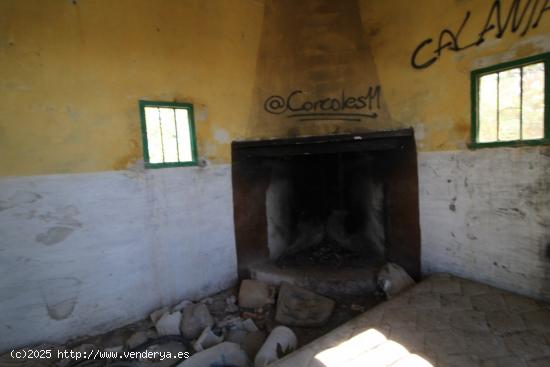 terreno en monforte con pequeño albergue y aljibe - ALICANTE