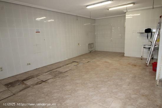 Local comercial en Aspe - ALICANTE