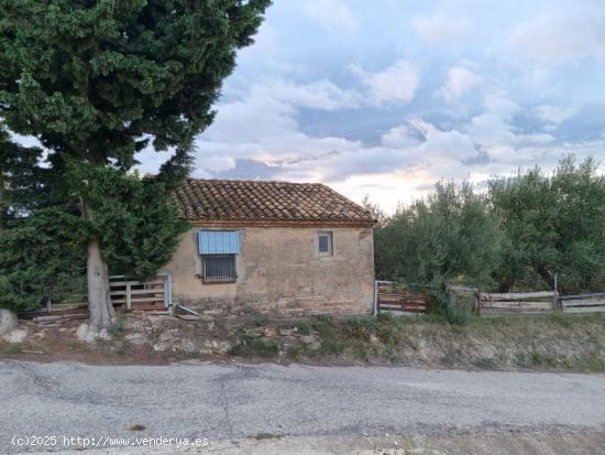 Casita de campo a la venta en Ontinyent. - VALENCIA