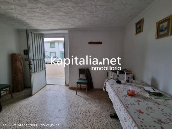 Casa de campo a la venta en Ontinyent - VALENCIA