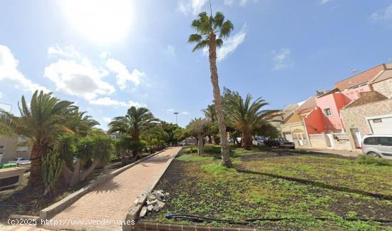 SOLAR URBANO DE 109 METROS EN MUY BUENA ZONA DE CARRIZAL - LAS PALMAS