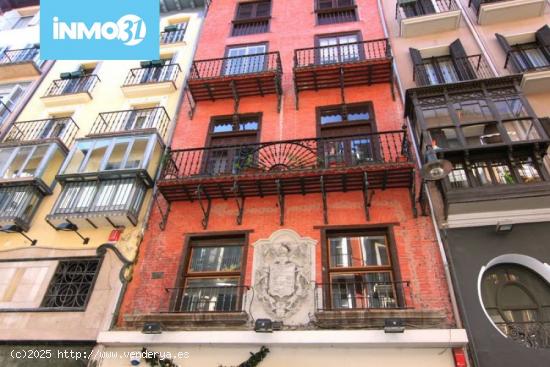 EKISER ALQUILA OFICINA  AL LADO DE LA PLAZA DEL CASTILLO, PAMPLONA. - NAVARRA