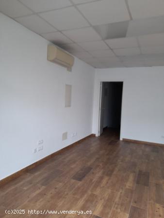 Venta de local comercial en el centro de Antequera - MALAGA