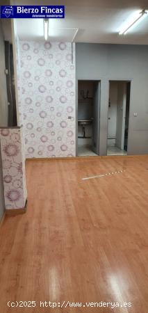 LOCCAL COMERCIAL EN ZONA ALTA DE PONFERRADA! - LEON