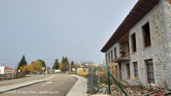 EDIFICIO EN CONSTRUCCION EN PUEBLA DE LILLO - LEON